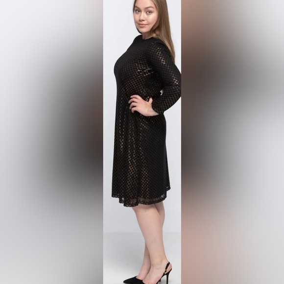 KMW black and silver Diamond Shine a line dress size large - Picture 2 of 8